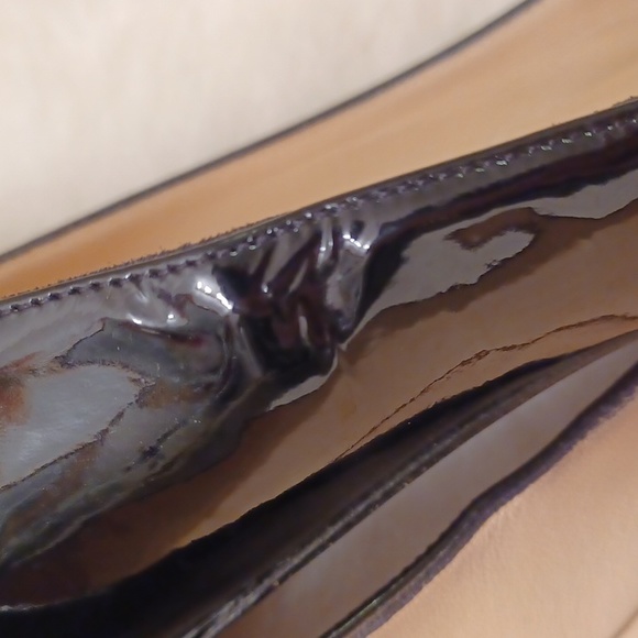 Christian Louboutin flats. - Picture 11 of 13